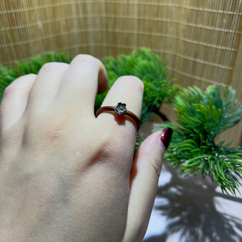 Lucky Purse Flower Vine Ring worn on hand